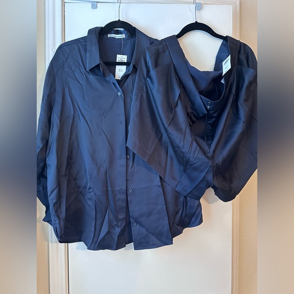 Abercrombie & Fitch Satin Two Piece Set - XL - Picture 2 of 4